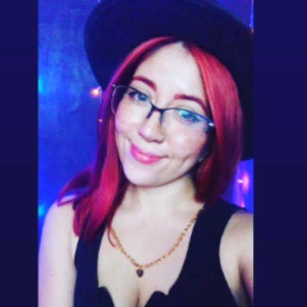 Eliniche_uwu | TtvGirls - female streamers